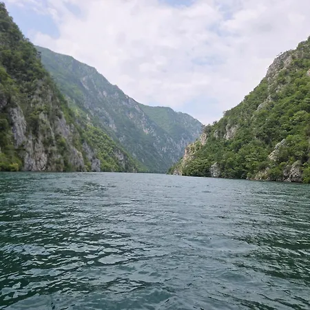 Villa Mlecika And Zvoncic- Jezero