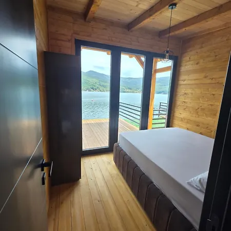 Mlecika And Zvoncic- Jezero * Perucac