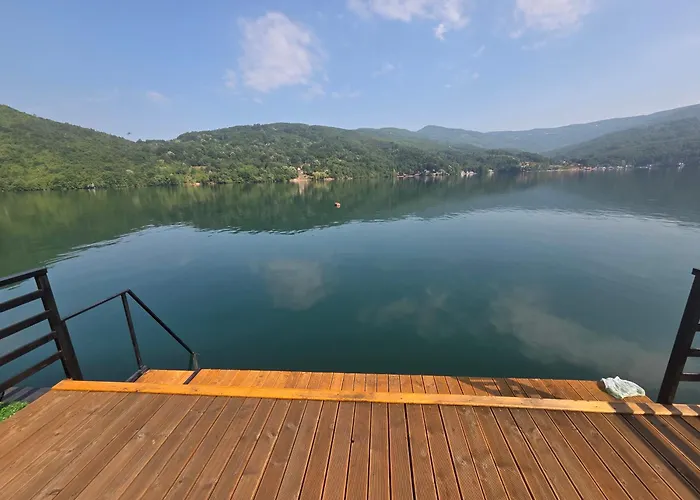 Villa Mlecika And Zvoncic- Jezero Perucac